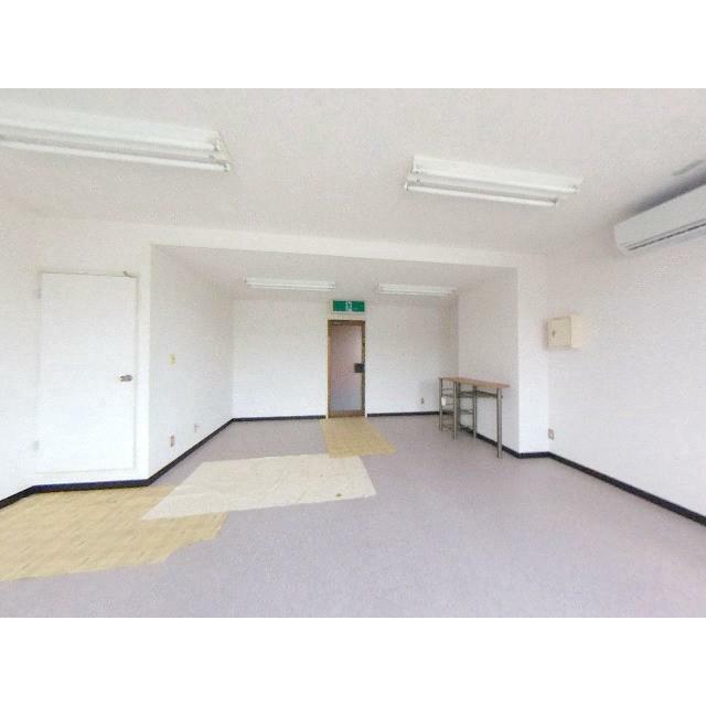 事務所17帖※以前募集時撮影