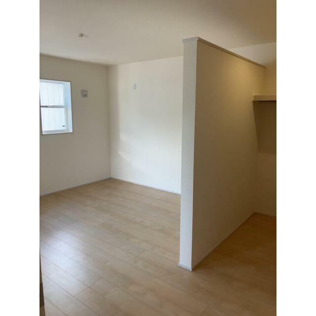 リビングと洋室の使い分けで生活にメリハリを（1号棟）