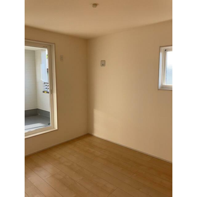 多目的に活用できる洋室（2号棟）