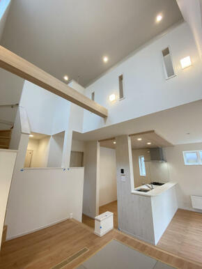 内観写真（2号棟）