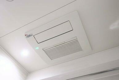 浴室換気乾燥機