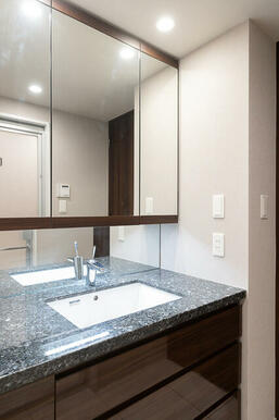 ※写真は同タイプ住戸です。