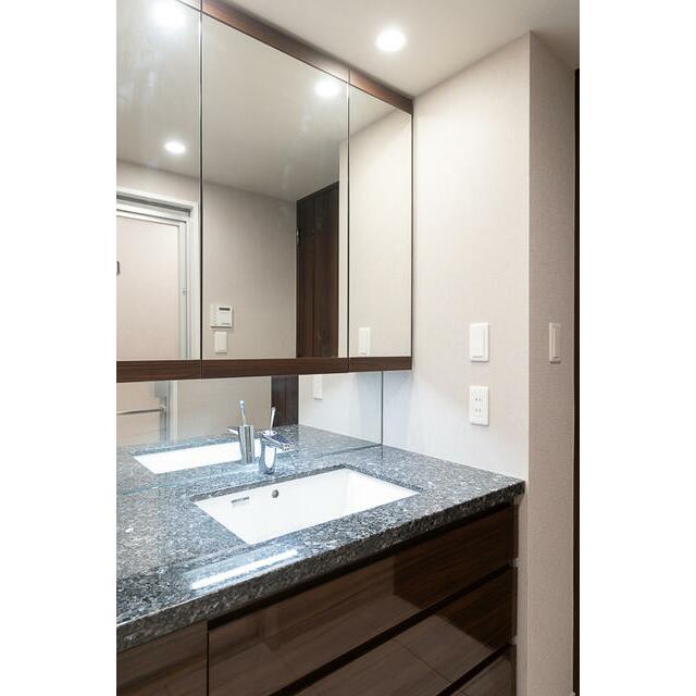 ※写真は同タイプ住戸です。