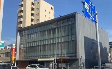 西日本シティ銀行三萩野支店