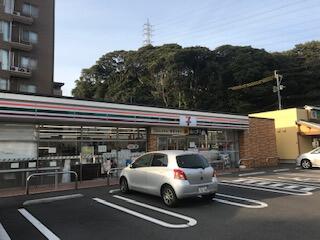 セブンイレブン　小倉上到津４丁目店