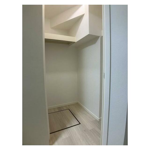 1階洋室約6.9帖　ウォークインクローゼット