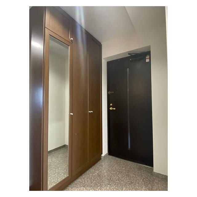 「玄関」姿見付きです