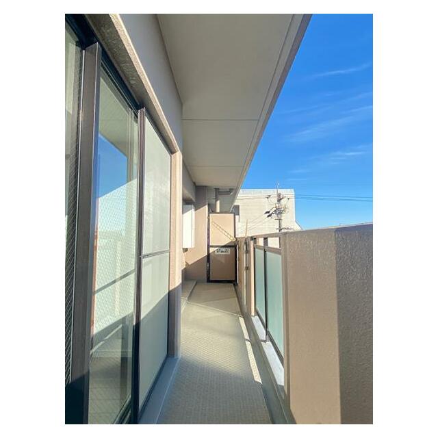 「バルコニー」