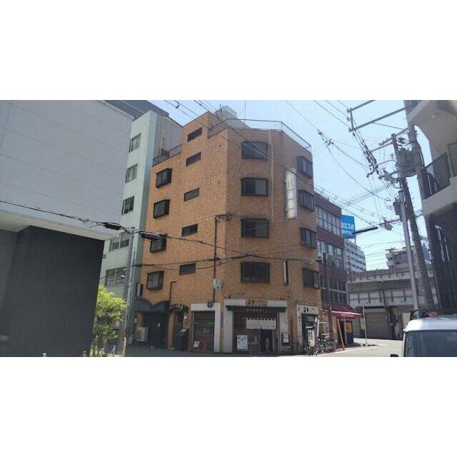 落ち着いた雰囲気の外観です