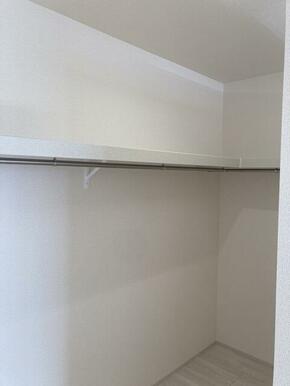 普段着もお気に入りの1着もここに収納！（10号棟）