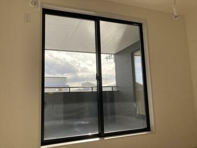 こだわりの家具やインテリアもしっくり収まります（10号棟）