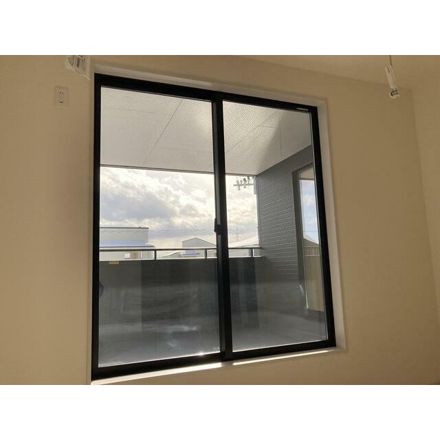 こだわりの家具やインテリアもしっくり収まります（10号棟）