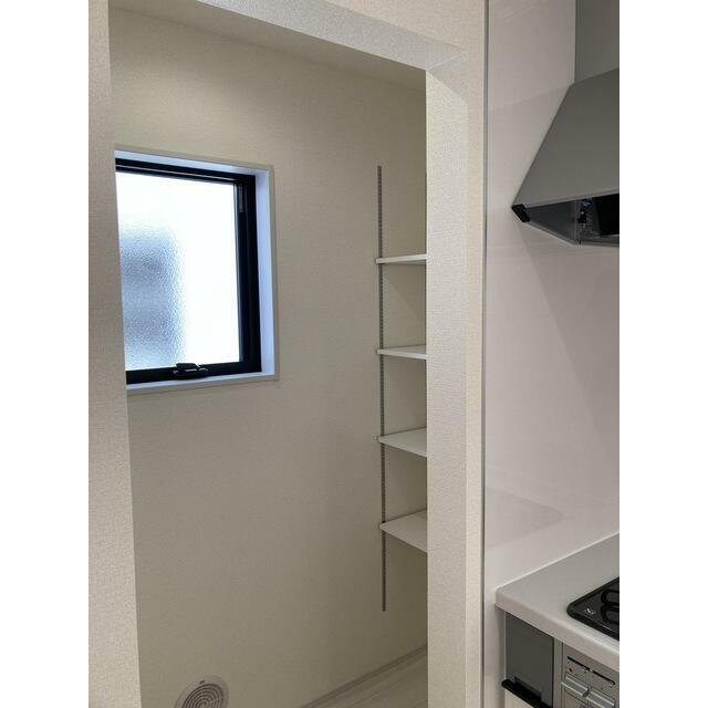 部屋をすっきりさせるのに欠かせない収納。まめに整理整頓したくなる！（10号棟）