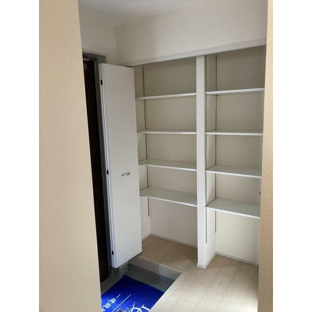 誰かを招きたくなるくらい、すっきり片付いた家を目指そう（1号棟）