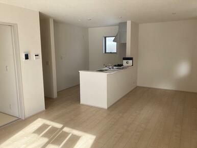 おうち時間を楽しむにはリビングを大好きな空間にするのがいちばん（1号棟）