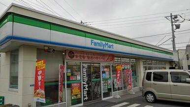 ファミリーマート