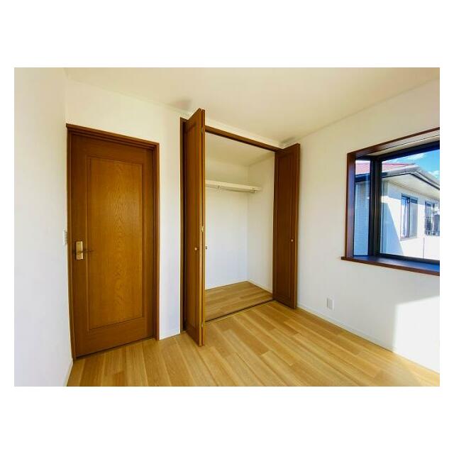 洋室3クローゼット