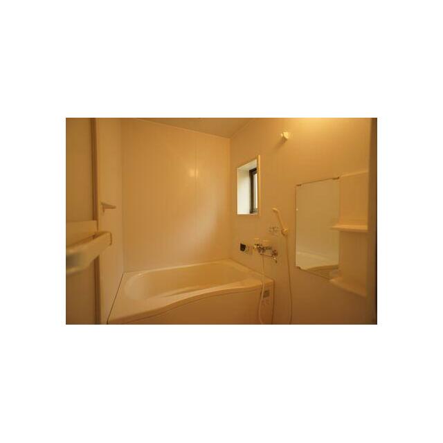 お風呂は追いだき式です。