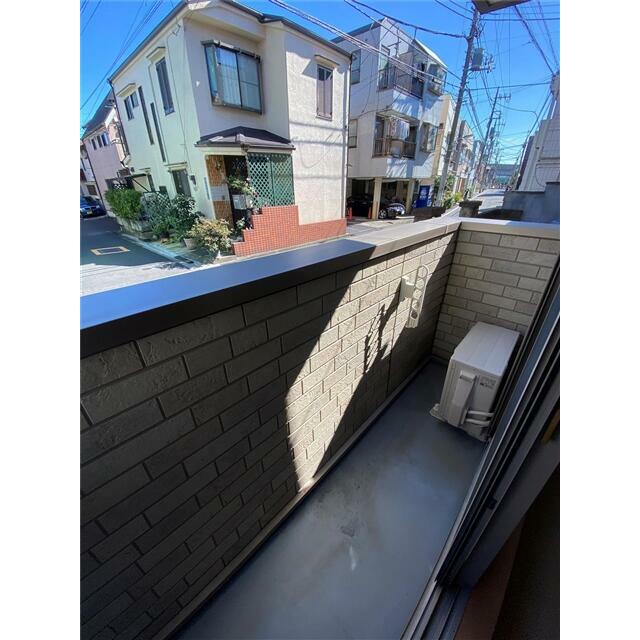 バルコニー（東向き採光）