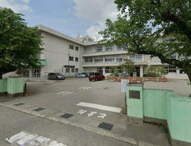 富山市立山室中部小学校