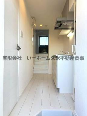 毎日通る玄関はこちらです