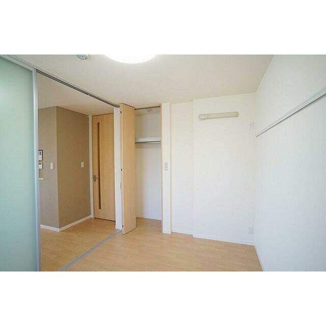 スライディングスクリーンで仕切ることが可能です