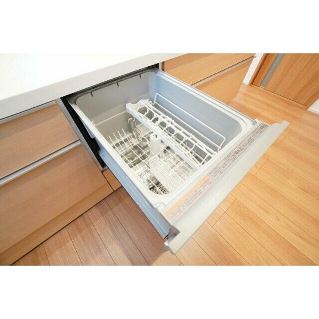 洗い物の負担が減る食器洗浄乾燥機付き！※類似物件の参考画像です。