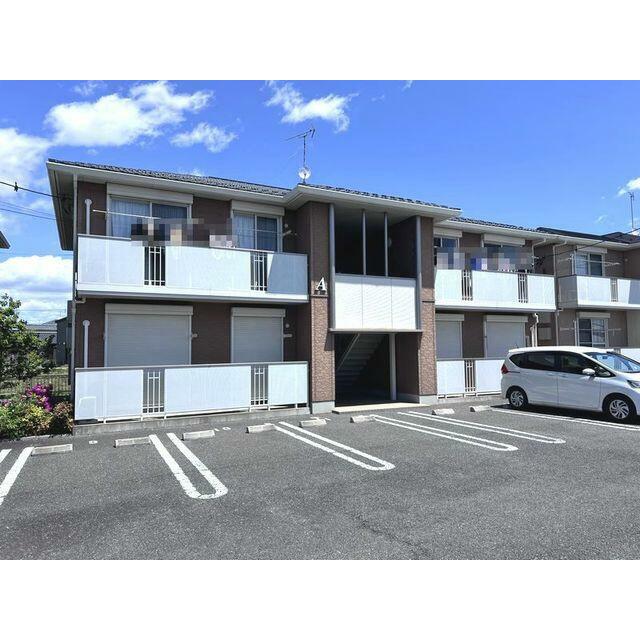 各世帯角部屋配置となる建物です。無料Ｗｉ－Ｆｉインターネット導入物件です。