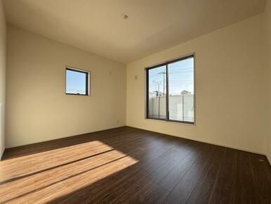 こだわりの家具やインテリアもしっくり収まります（7号棟）