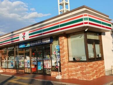 セブンイレブン 向日市上植野店