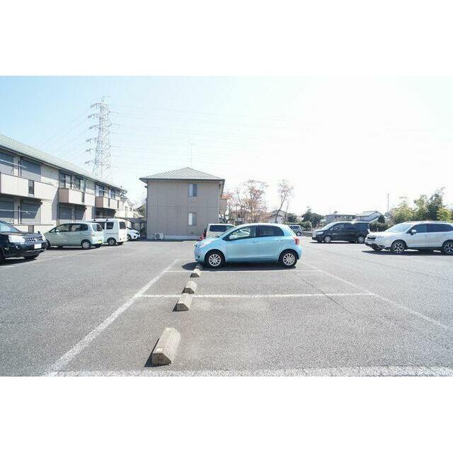 【敷地内駐車場】ＧＴガーデンＡ・Ｂ・Ｃ・Ｄ専用の駐車場です！！Ｃ・Ｄ棟の南側にございます♪♪