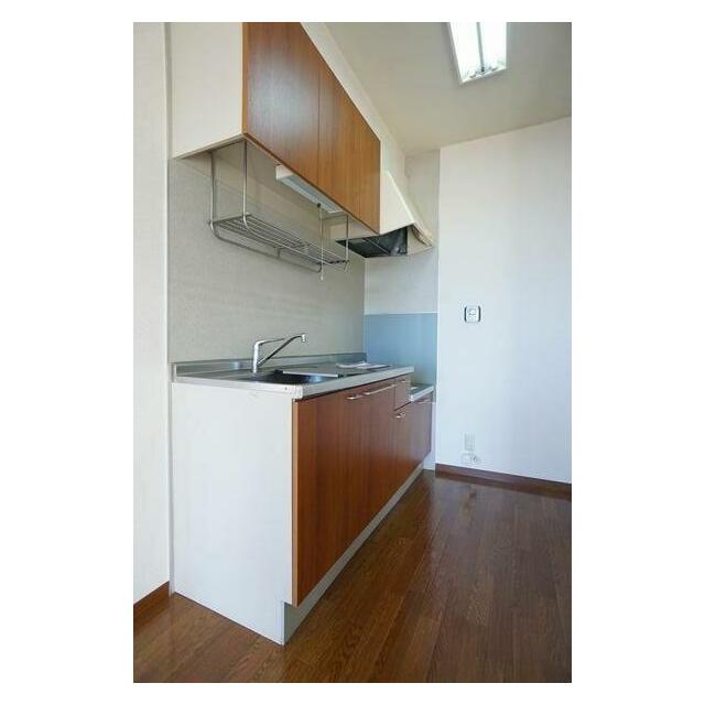 収納力のあるキッチンです！！上下に収納があり、たくさんの物をしまえます♪