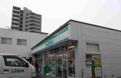 ファミリーマートさん