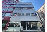 情報提供会社