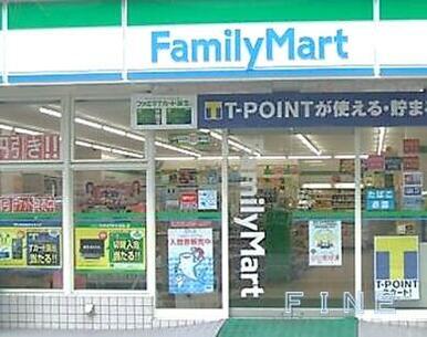 ファミリーマート川口芝下一丁目店