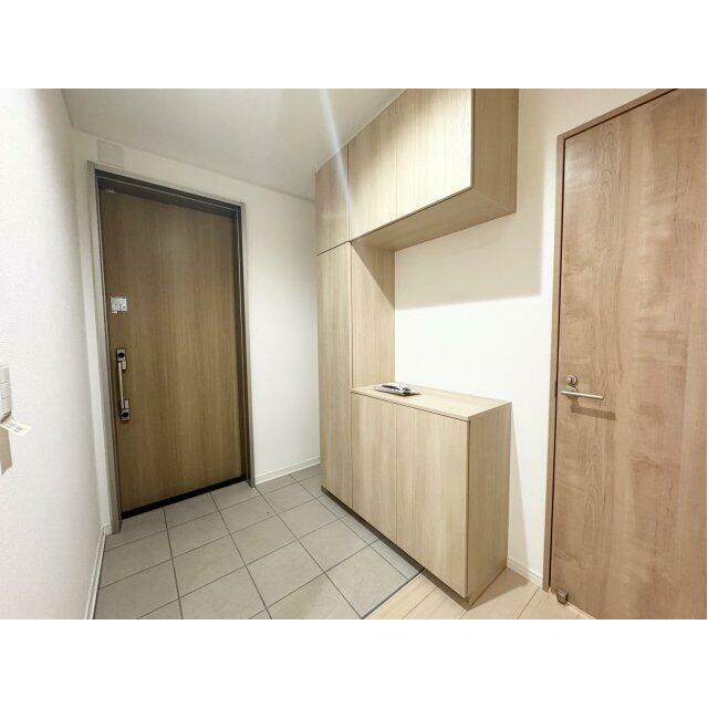 シンプルで使いやすい玄関です