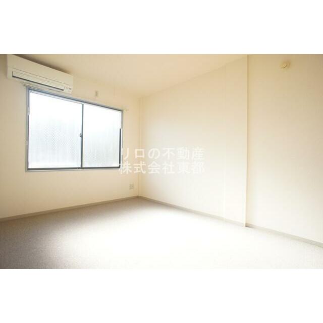 南向きなので暖かな日差しが入りますね♪