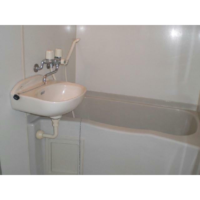 風呂トイレ別