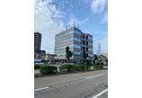 情報提供会社
