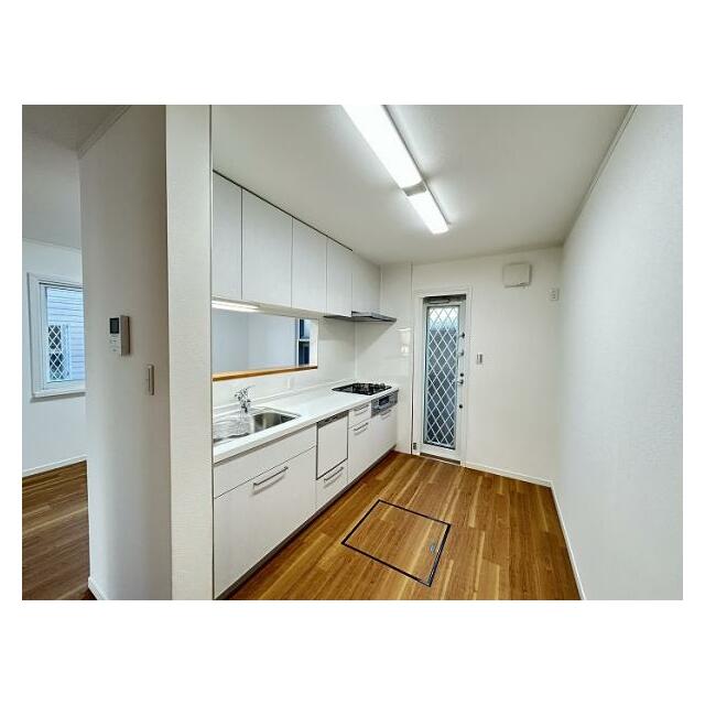 「キッチン」広々スペースです。