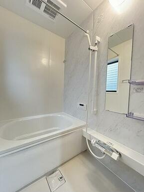 浴室　新品交換済