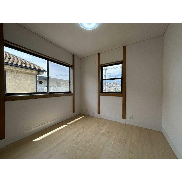 「洋室５帖」クロス張り替えました
