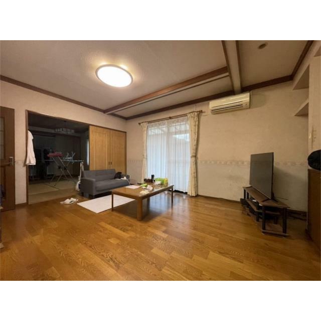ＬＤＫは２面採光で明るく風通しも良好です