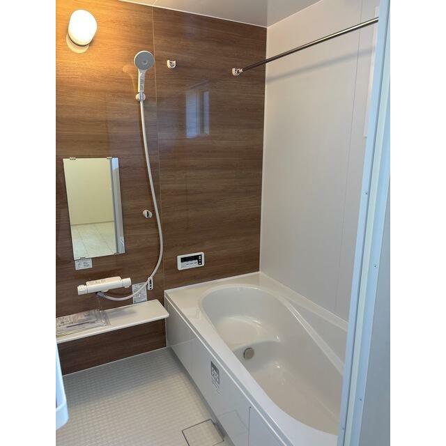 一日の疲れを癒すバスルーム（2号棟）