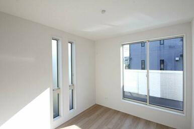 日当たりの良い洋室