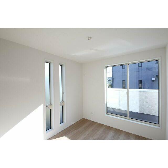 日当たりの良い洋室