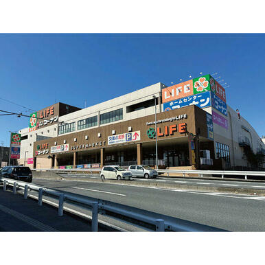ライフ戸塚汲沢店