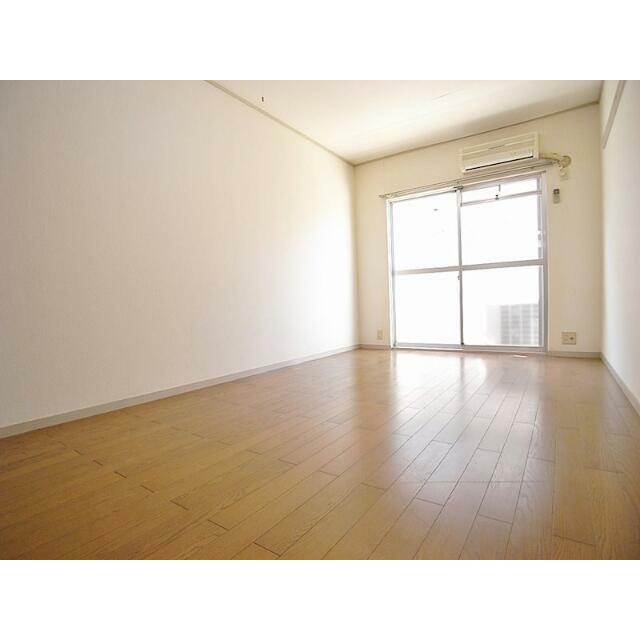 掲載画像は別室の画像のものです。