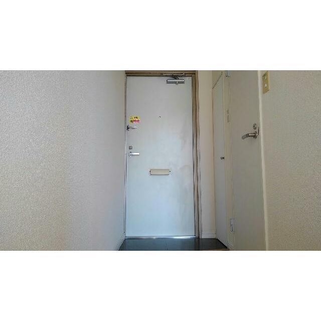 内側