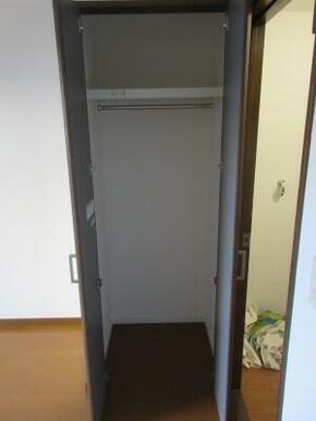 他の部屋の写真を使用しています。